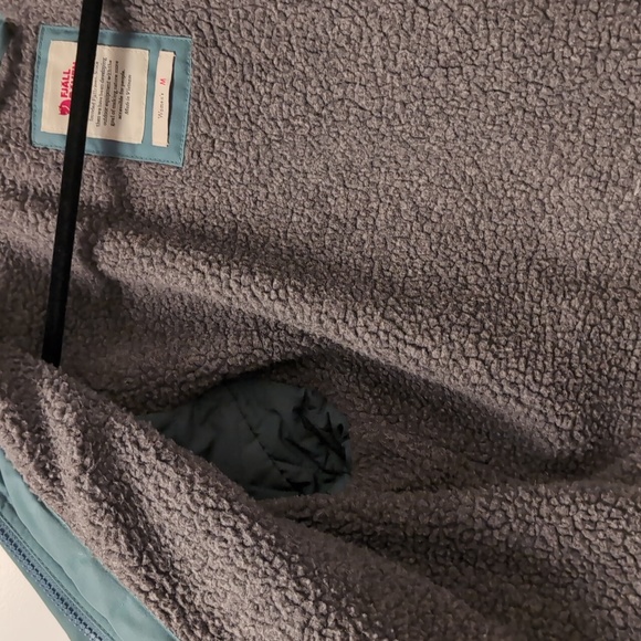 Fjallraven raven women's winter jacket - Picture 8 of 12